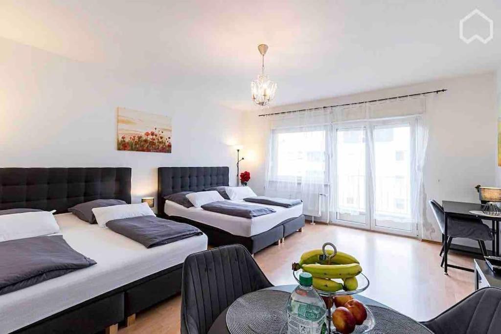 Modern & Bright +parking @kurfuerstendamm Appartement *